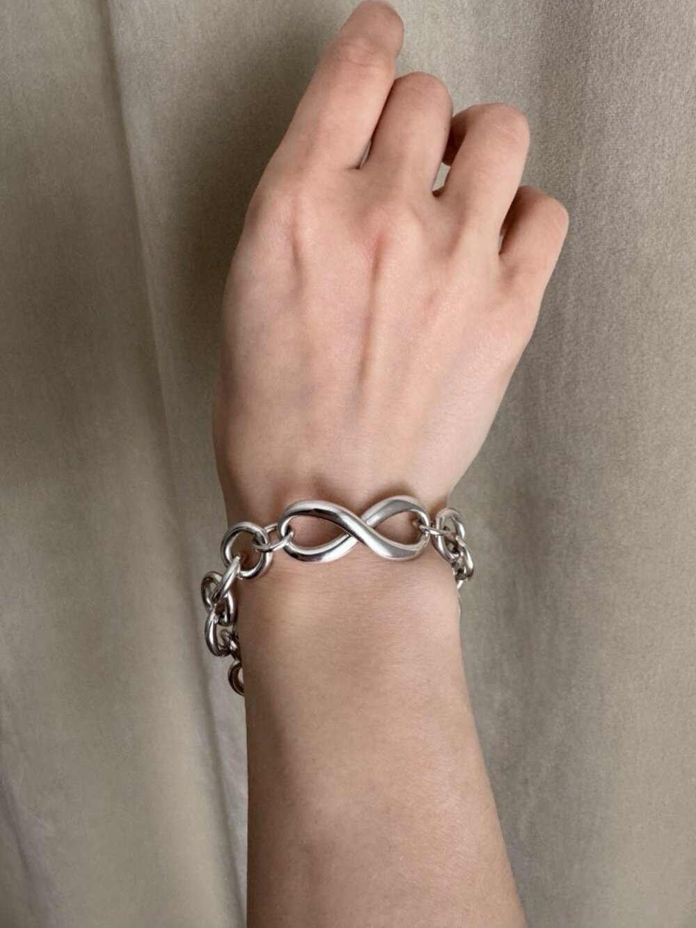 Tiffany & Co. Sterling Silver Infinity Chunky Chain Link Bracelet 925 Italy 7” - Picture 2 of 6